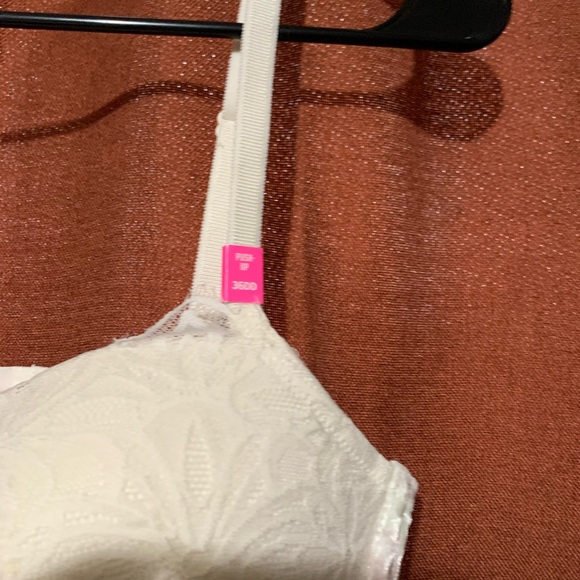 New - Picture 3 of 5